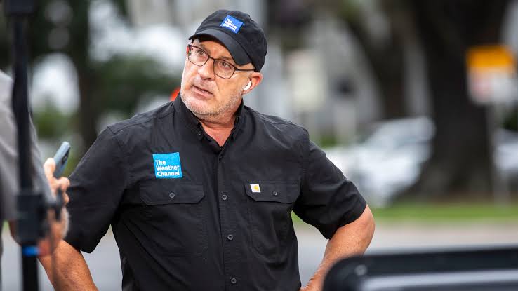 Jim Cantore Net Worth & Biography: Age, Real Name, Career, Education, Wife, Children, Siblings, Nationality