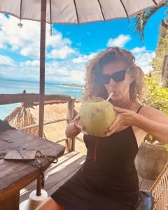 Rachel Hunter net worth, Rachel Hunter biography, Rachel Hunter age, Rachel Hunter career, Rachel Hunter